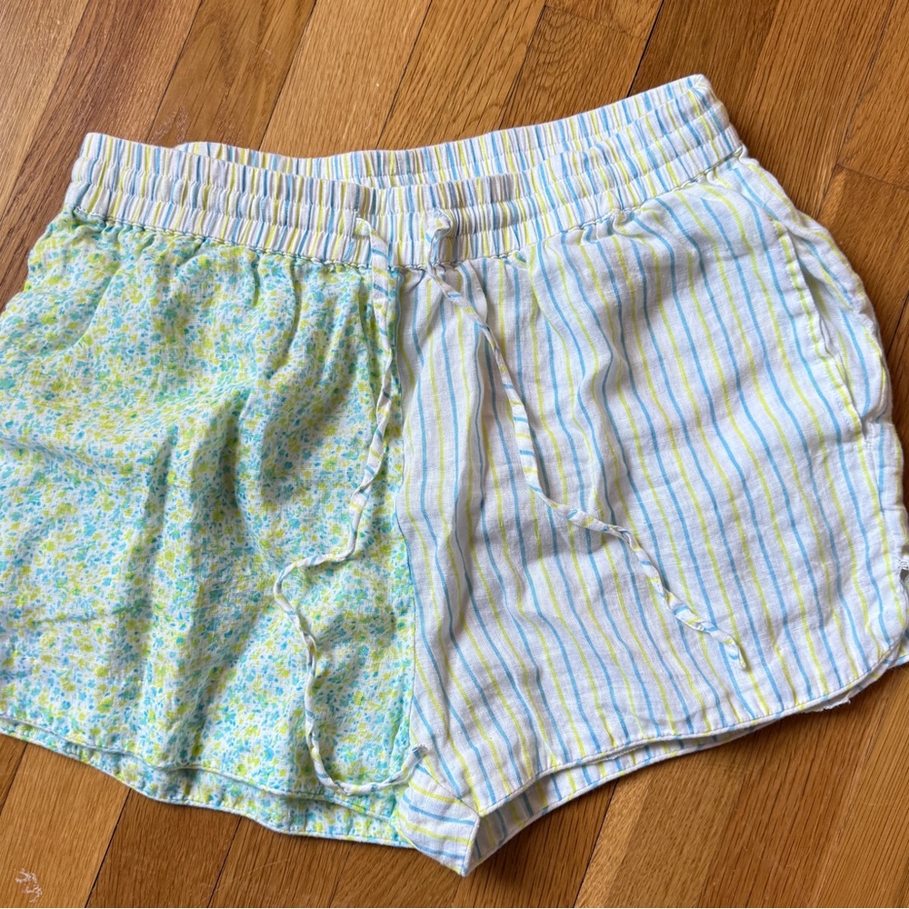 Solid & Striped Linen Shorts Size M